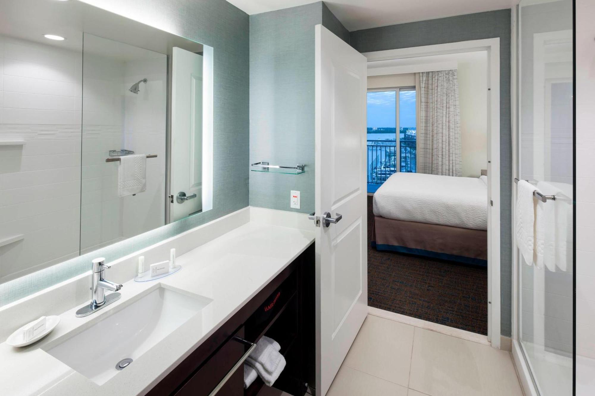 Residence Inn By Marriott Clearwater Beach Bagian luar foto