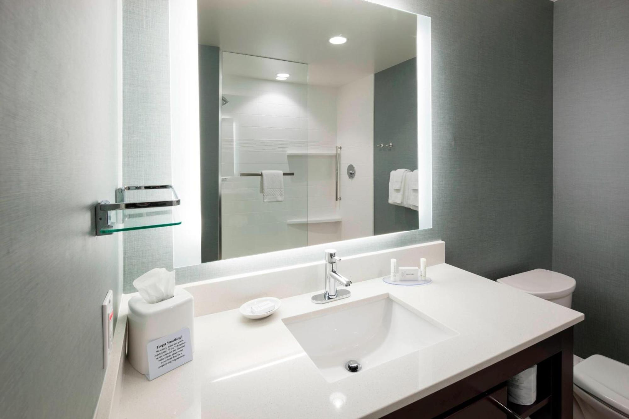 Residence Inn By Marriott Clearwater Beach Bagian luar foto